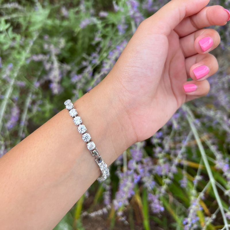 10ct Total Weight Round Lab Diamond Tennis Bracelet VS2 F - BeverlyDiamonds