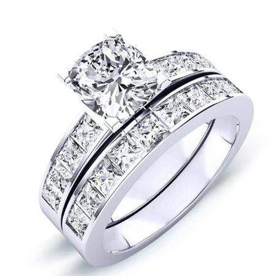 Ayana Cushion Moissanite Bridal Set whitegold