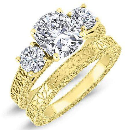 Belladonna Cushion Moissanite Bridal Set yellowgold