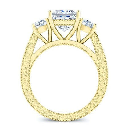 Belladonna Round Moissanite Bridal Set yellowgold