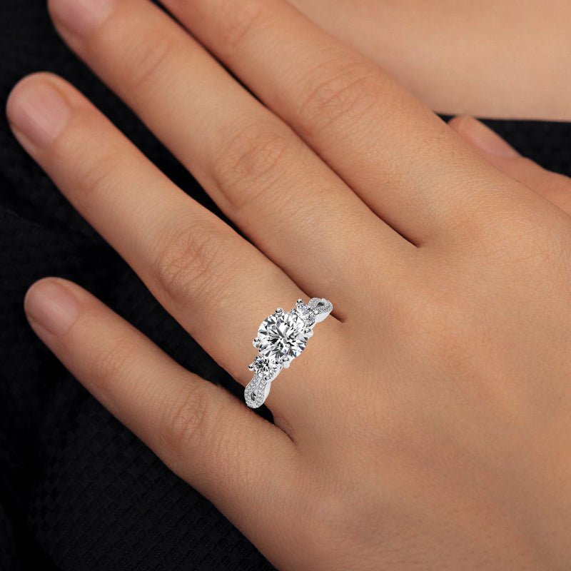 Bottlebrush - Round Diamond Engagement Ring - BeverlyDiamonds