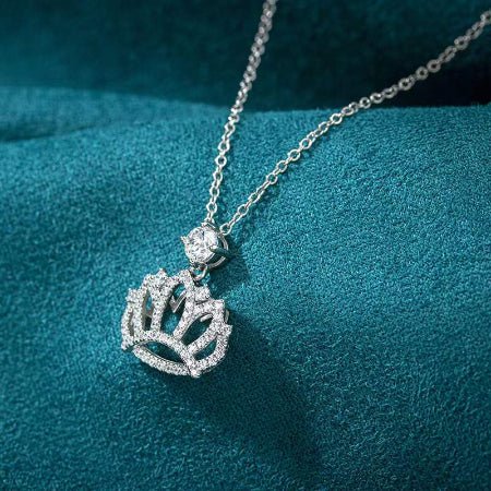 Glenda Moissanite Necklace whitegold