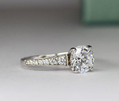 Holly Round Moissanite Bridal Set whitegold