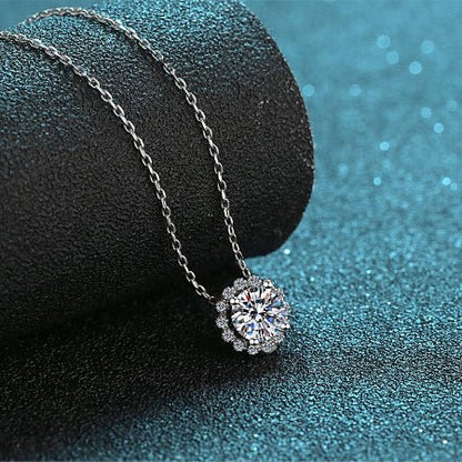 Jaydie Moissanite Necklace whitegold