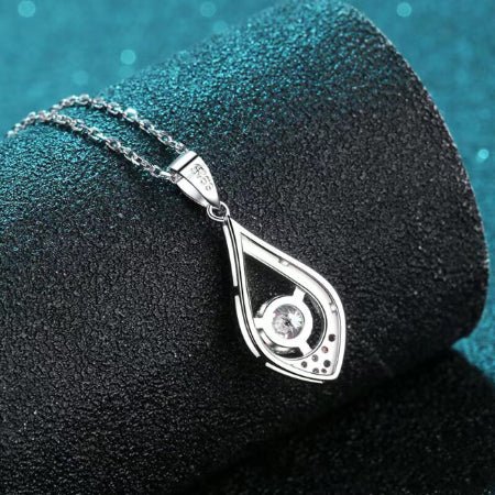 Kimora Moissanite Necklace whitegold