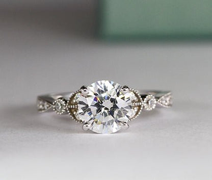 Laurel Round Diamond Engagement Ring (Lab Grown Igi Cert) whitegold