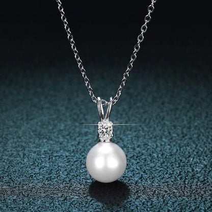 Logan Moissanite Necklace whitegold