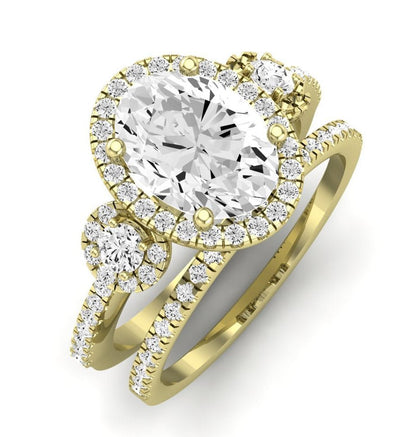 Lunaria Oval Moissanite Bridal Set yellowgold