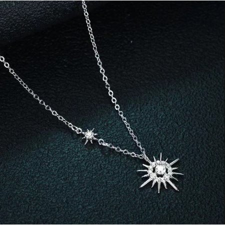Maren Moissanite Necklace whitegold