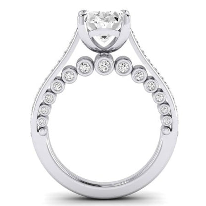 Nala Oval Moissanite Bridal Set whitegold