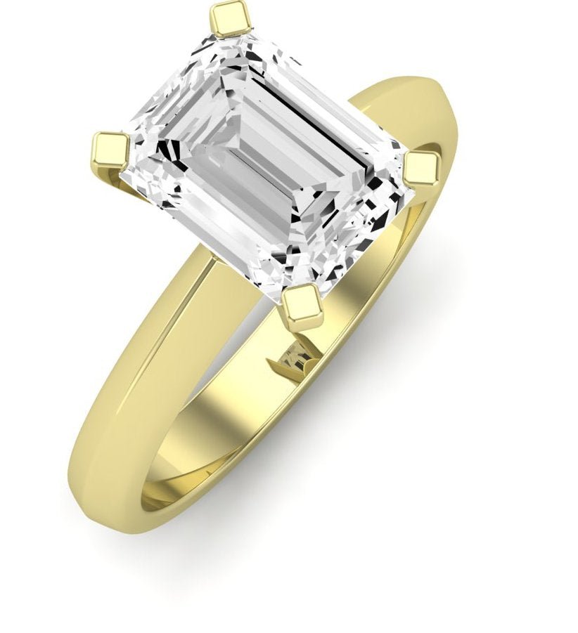 Senna Emerald Moissanite Engagement Ring yellowgold