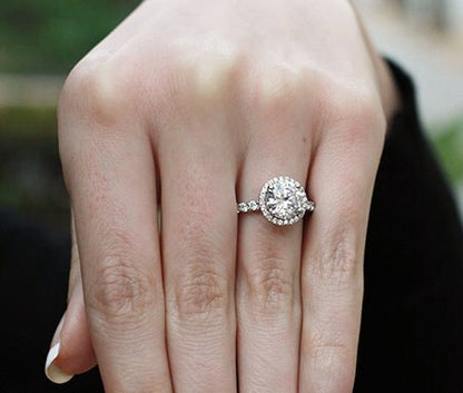 Sweetpea Round Diamond Engagement Ring (Lab Grown Igi Cert) whitegold