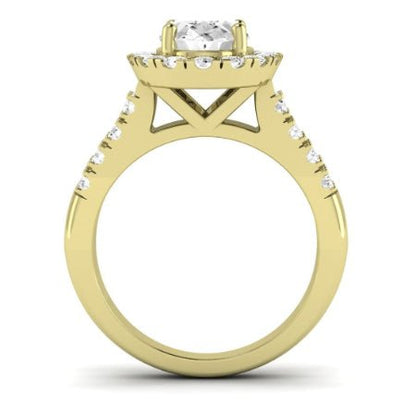 Velvet Oval Moissanite Bridal Set yellowgold