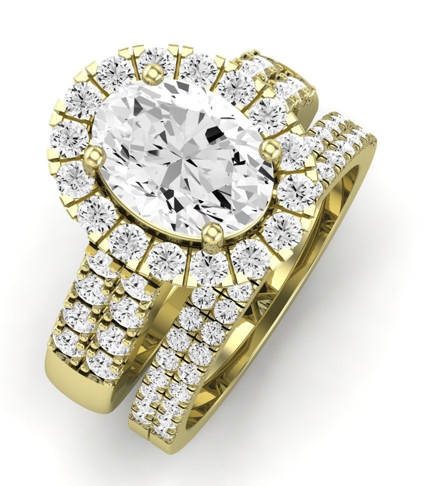Velvet Oval Moissanite Bridal Set yellowgold
