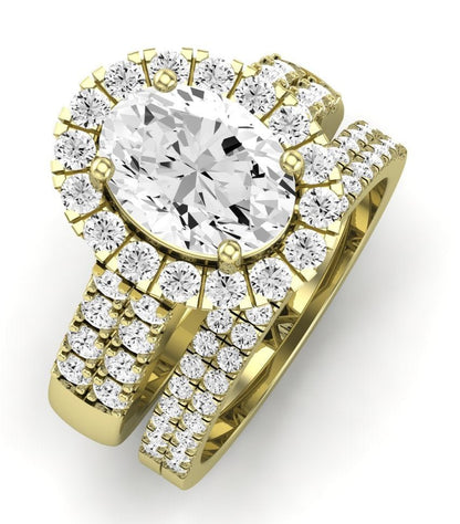 Velvet Oval Moissanite Bridal Set yellowgold