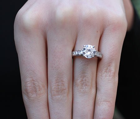 Yellowbell Round Moissanite Engagement Ring whitegold